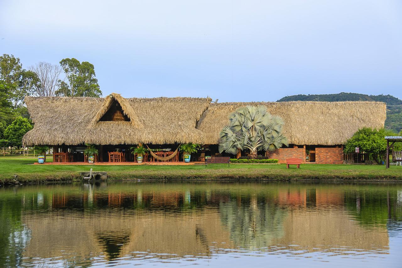 Hotel Brisas La Gaviota Mariquit-Tolima Mariquita Exterior photo